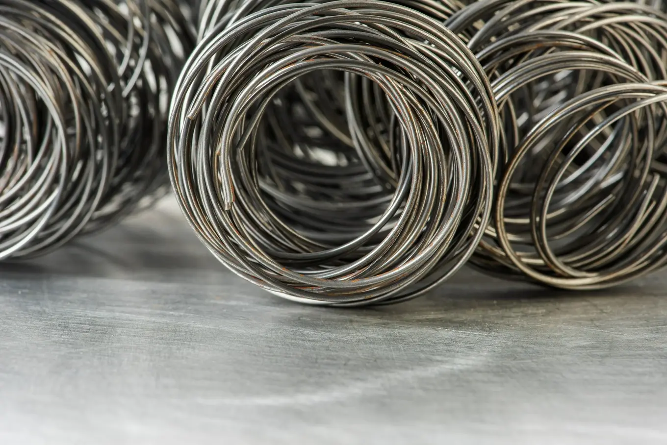 drut sprężynujący